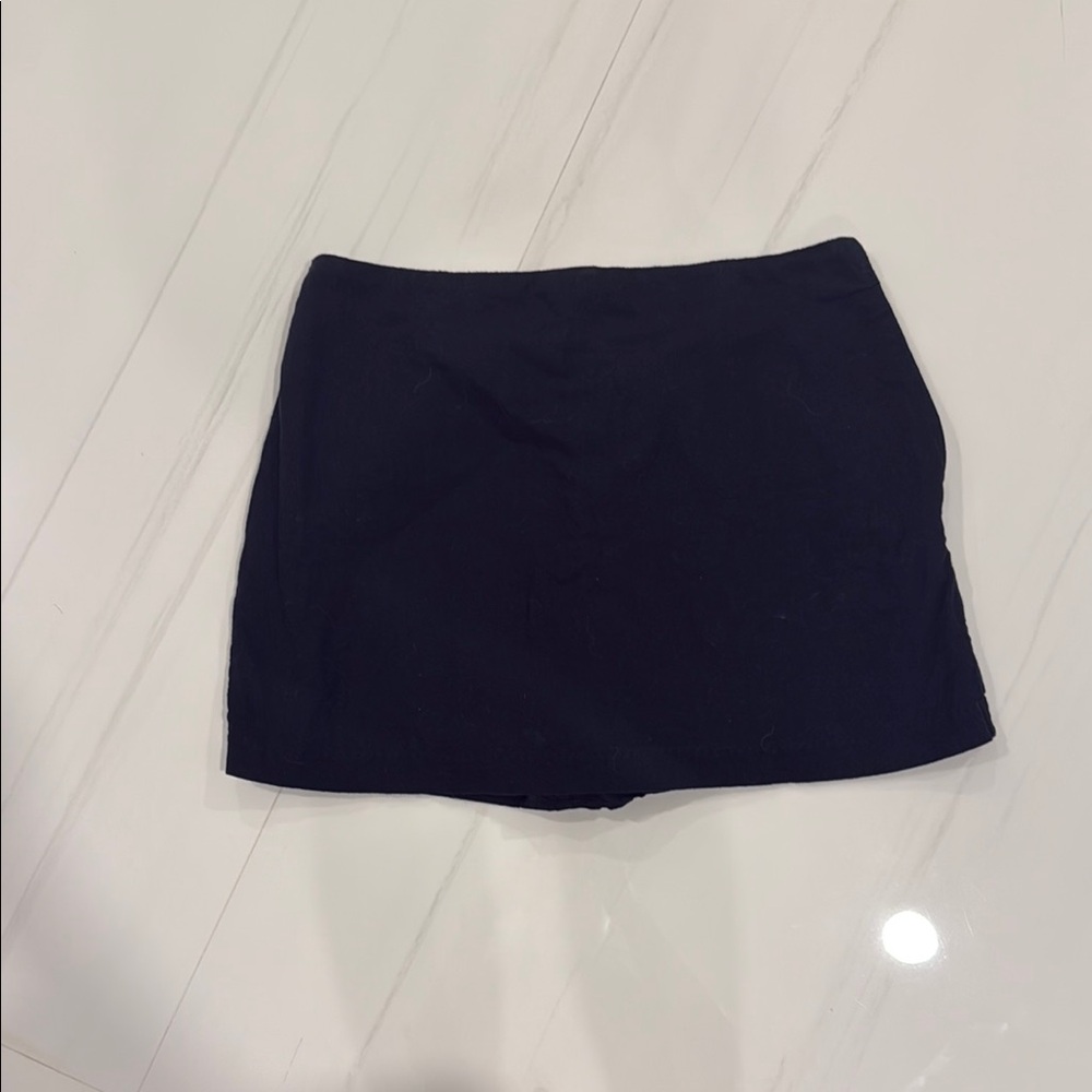 Abercrombie & Fitch Black Mini Pencil Skorts